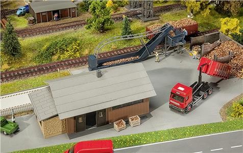 Faller 01.130184 Rübenverladung mit Lagerschuppen