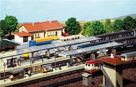 Faller 01.222119 3 Bahnsteige