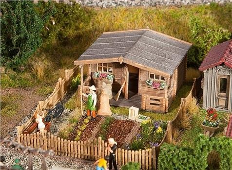 Faller 01.180493 Schrebergarten mit grossem Gartenhäuschen