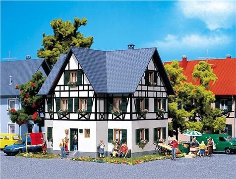 Faller 01.130259 Fachwerk Zweifamilienhaus