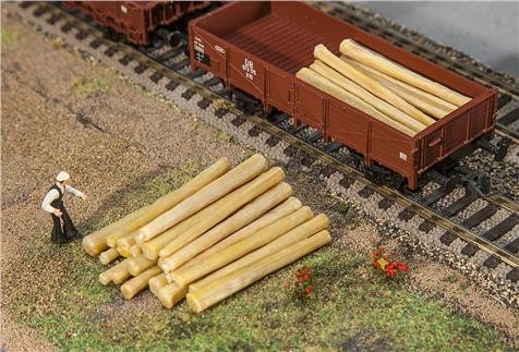 Faller 01.180925 20 Baumstämme