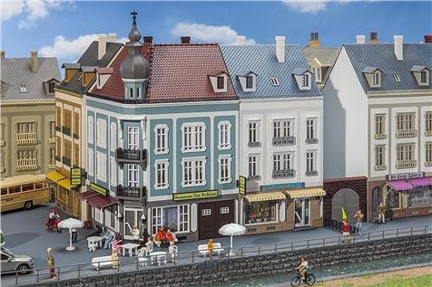 Faller 01.232387 2 Stadthäuser Beethovenstraße