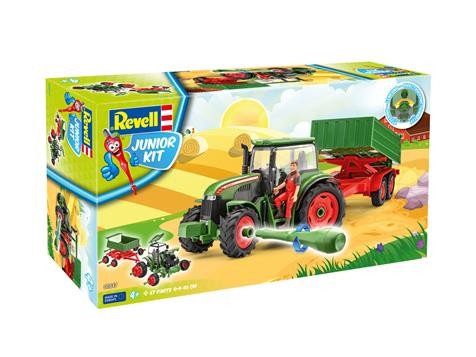 Revell 90.00817 Traktor mit Anhänger