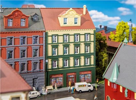 Faller 01.232172 Stadthaus mit Modellbaugeschäft
