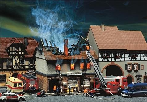 Faller 01.130429 Brandruine Gasthaus Zur Sonne