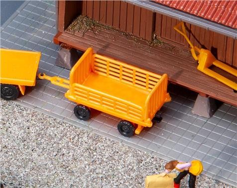 Faller 01.180991 2 Bahnsteigwagen, orange