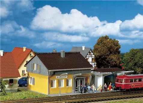 Faller 01.282706 Haltepunkt Blumendorf