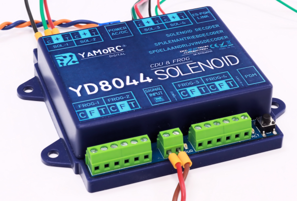 YaMoRC YD8044 Weichendecoder mit Herzstück-Polarisierung 4-fach