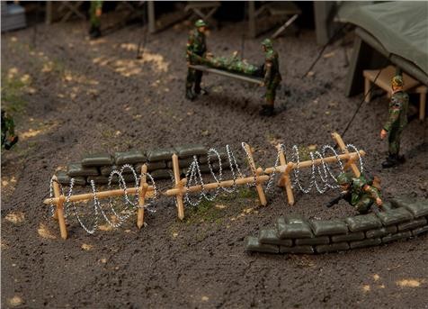 Faller 01.190779 Drahtsperren der Schweizer Armee