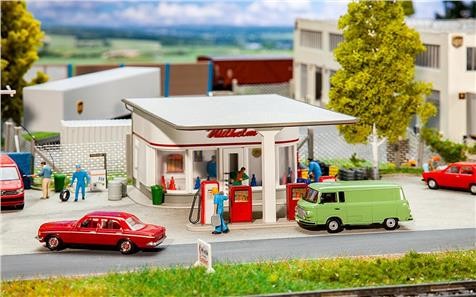 Faller 01.130590 Tankstelle 50er Jahre